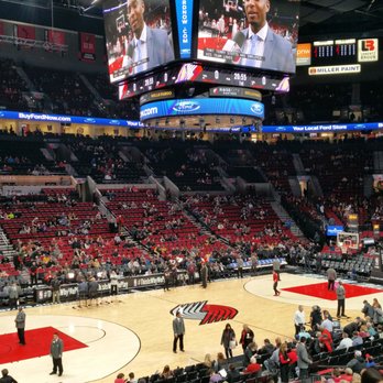 Moda Center - Lakers vs. Trailblazers. - Stadiums & Arenas Near Me - Portland, Oregon Moda Center - Lakers vs. Trailblazers. - Stadiums & Arenas Near Me - Portland, Oregon