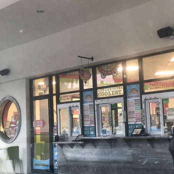 Jeremiah's Italian Ice - Front of store - Desserts Near Me - Brandon, Florida Jeremiah's Italian Ice - Front of store - Desserts Near Me - Brandon, Florida