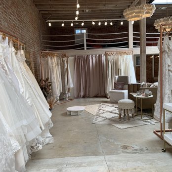 En Blanc - Bridal Near Me - Santa Monica, California En Blanc - Bridal Near Me - Santa Monica, California