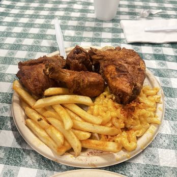 Gus's World Famous Fried Chicken - Chicken Shop Near Me - Dallas, Texas