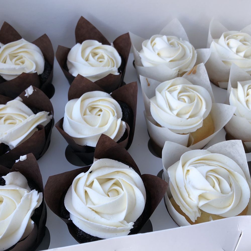 Sugar Time Bakery - a box of cupcakes - Bakeries Near Me - Enterprise, Oregon
