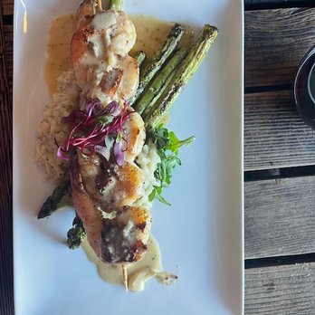 Chimney Rock Cafe - Jumbo Prawns - Breakfast & Brunch Near Me - Priest River, Idaho