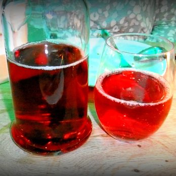 Tian - Hibiscus lemonade - Vegetarian Near Me - Vienna, 9