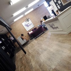 Beauty Dungeon - This beauty salon is so sheak.
