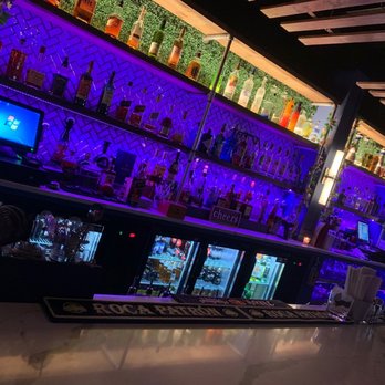 Tavern 517 - Bar - New American Near Me - Garfield, New Jersey