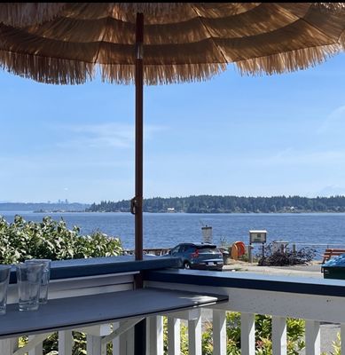 Sully's Bistro & Bar by null