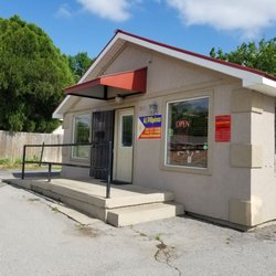 AJ Pilipinas Restaurant - The front of the store