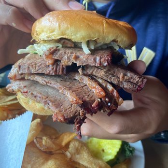 Annapolis Smokehouse & Tavern - Brisket sandwich - Barbeque Near Me - Annapolis, Maryland