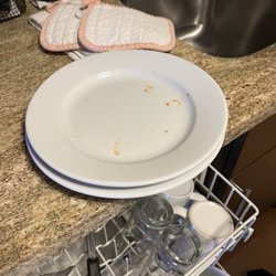 TownePlace Suites Sacramento Roseville - Straight from cupboard from check in, loading in the dishwasher before using.
