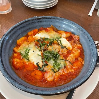 ninetwentyfive - Ricotta Gnocchi - Bars Near Me - Wayzata, Minnesota ninetwentyfive - Ricotta Gnocchi - Bars Near Me - Wayzata, Minnesota