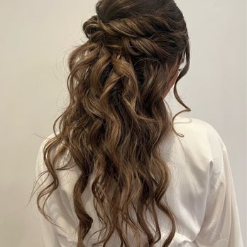 Vidogi Salon - Wedding hair - Hair Salons Near Me - Scottsdale, Arizona Vidogi Salon - Wedding hair - Hair Salons Near Me - Scottsdale, Arizona