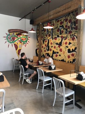 Junior's Pizza by null