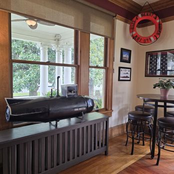 Vino Godfather - Wine Tasting Room Near Me - Vallejo, California