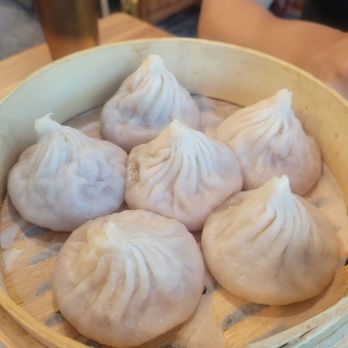 Lao Wu Authentic Shanghai Dumpling - C1. Pork Steam Juicy Buns - Shanghainese Near Me - Edison, New Jersey Lao Wu Authentic Shanghai Dumpling - C1. Pork Steam Juicy Buns - Shanghainese Near Me - Edison, New Jersey