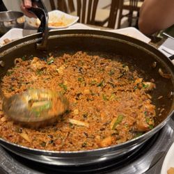Gam Ja Chon - The rice made after the neck bone soup was almost done. Not enough seaweed!