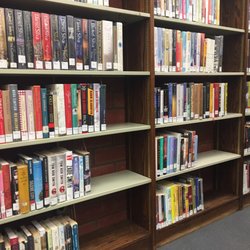 LA County Library - Norwood Library - Nice and clean library.The staffs are so kindness and knowledgeable.