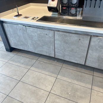 McDonald's - Trash - Burgers Near Me - Daphne, Alabama McDonald's - Trash - Burgers Near Me - Daphne, Alabama