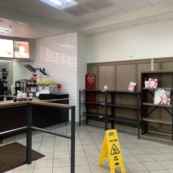 Chick-fil-A - Shelves are for delivery driver & mobile order pick up 08.16.22 - Fast Food Near Me - Brea, California Chick-fil-A - Shelves are for delivery driver & mobile order pick up 08.16.22 - Fast Food Near Me - Brea, California