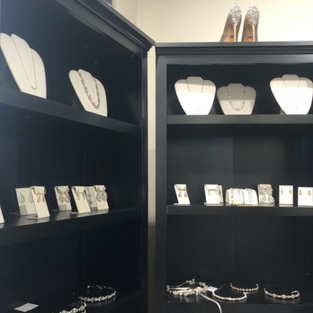 Blue House Bridal - Bridal Near Me - Carmel, Indiana