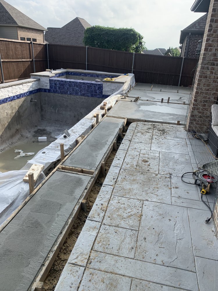 Slide of Rios Contracting