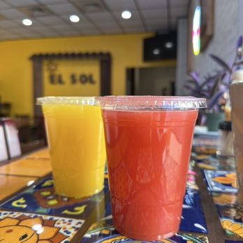 El Sol Deli - Mango and strawberry Aguas fresca - Empanadas Near Me - Monroe, Connecticut