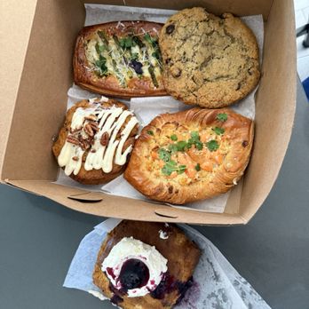 Michi Michi - Bakeries Near Me - San Diego, California