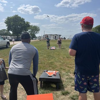 Meramec Campground - Championship game - Campgrounds Near Me - Sullivan, Missouri