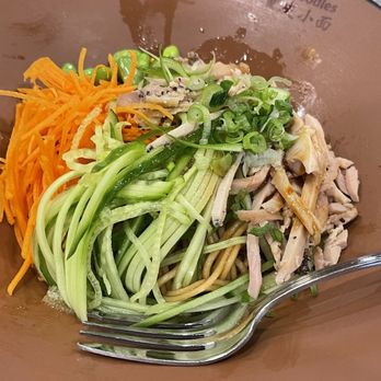 Yu Noodles - Scallion oil noodles with chicken - Chinese Near Me - Rockville, Maryland