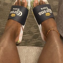 Elite Design Nails & Spa - These country feet are used to walking barefoot on rocks but you couldn't tell because my technician did well