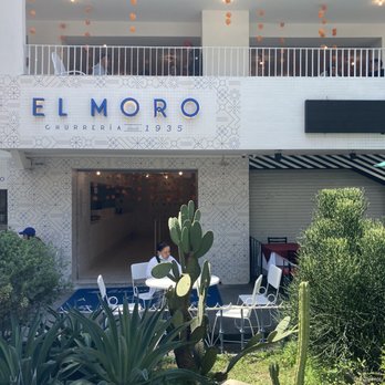 El Moro - Outside of El Moro - Churros Near Me - Juárez, DIF El Moro - Outside of El Moro - Churros Near Me - Juárez, DIF