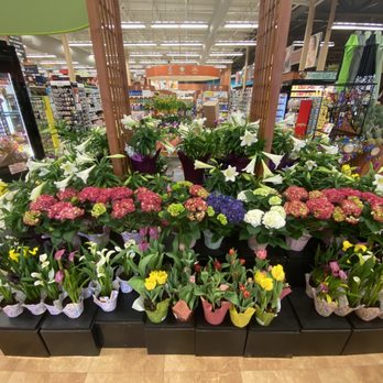 TOPS FRIENDLY MARKETS - Updated January 2025 - 47 Photos &amp; 20 