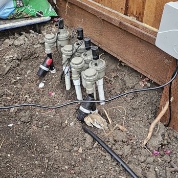 The Gardeners - Tension on the electrical cord. Refused to mount control panel closer to electrical (not on the fence). "Buy an outdoor extension cable." - Landscaping Near Me The Gardeners - Tension on the electrical cord. Refused to mount control panel closer to electrical (not on the fence). "Buy an outdoor extension cable." - Landscaping Near Me