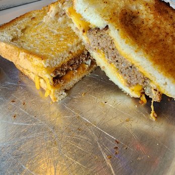 Smokin' Little Diner - Meatloaf melt - Barbeque Near Me - Depew, New York