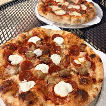 King of Fire - New Yorker and Margherita - Pizza Near Me - Charlotte, North Carolina King of Fire - New Yorker and Margherita - Pizza Near Me - Charlotte, North Carolina