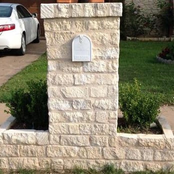 Pro Lawn Cut - a brick mailbox with flowers in it - Landscaping Near Me - Austin, Texas Pro Lawn Cut - a brick mailbox with flowers in it - Landscaping Near Me - Austin, Texas