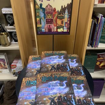 Barnes & Noble - Harry Potter - Bookstores Near Me - Seattle, Washington