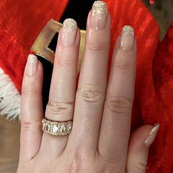 Chao Nail + Bar - Winter gel manicure - Nail Salons Near Me - Nashville, Tennessee
