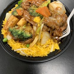 Hong Kong Restaurant - Szechuan Beef Lunch Special