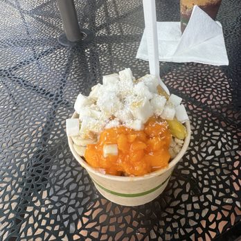 Aloha ‘Āina Juice Cafe - Coconut   Niu - Li'i - Juice Bars & Smoothies Near Me - Lihue, Hawaii