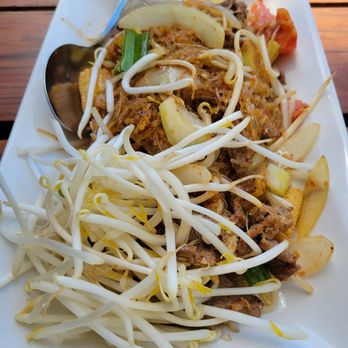 Esan Thai - Pad woon sen - Thai Near Me - Portland, Oregon