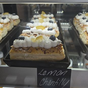 Sueños Coffee - Lemon Chantilly - Coffee & Tea Near Me - Albuquerque, New Mexico