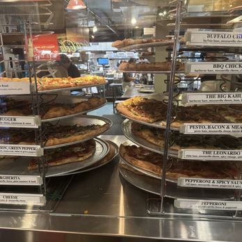 Piecasso - Order pizza by the slice - Pizza Near Me - Stowe, Vermont