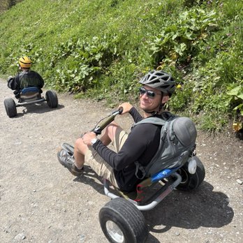 Grindelwald - Mountain carts - Train Stations Near Me