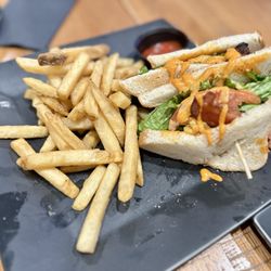 Ariella's Restaurant - Lobster BLT