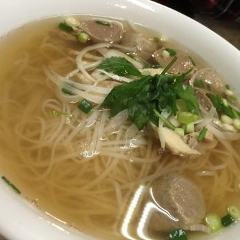 Pho Kapahulu - Vietnamese Near Me - Honolulu, Hawaii