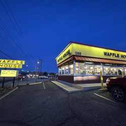 Waffle House - Waffle House