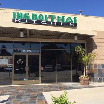 Thai Basil - Thai Near Me - Saugus, California