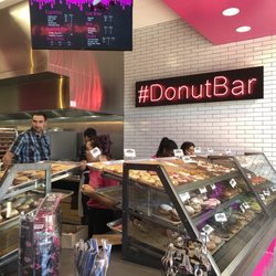 Donut Bar Eastlake - Inside