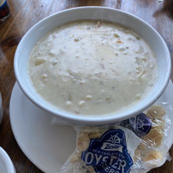 Sam's Chowder House - New England Clam Chowder - Seafood Near Me - Half Moon Bay, California