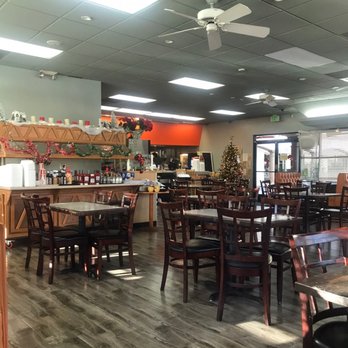 Mama's Table - Inside dining and kitchen area - Breakfast & Brunch Near Me - Santa Clarita, California